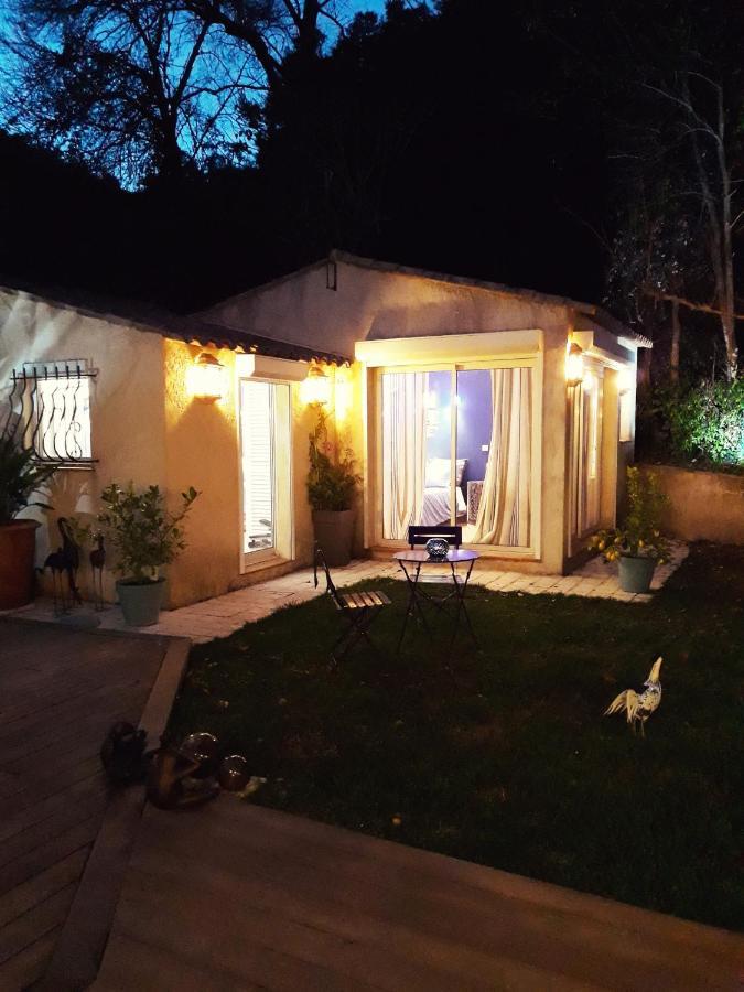 לינה וארוחת בוקר מאנדליה-לה-נאפול Dans Un Jardin Bb Et Jacuzzi מראה חיצוני תמונה