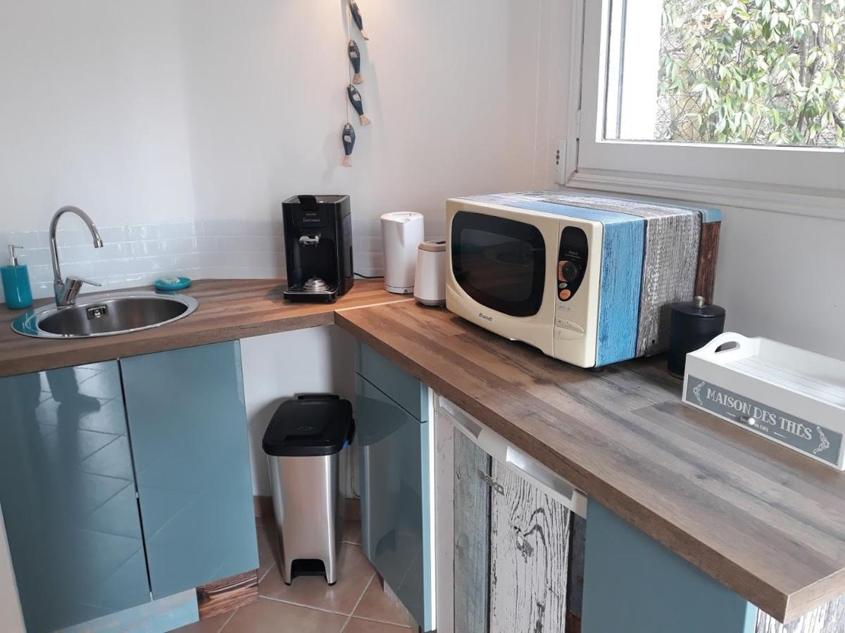 לינה וארוחת בוקר מאנדליה-לה-נאפול Dans Un Jardin Bb Et Jacuzzi מראה חיצוני תמונה