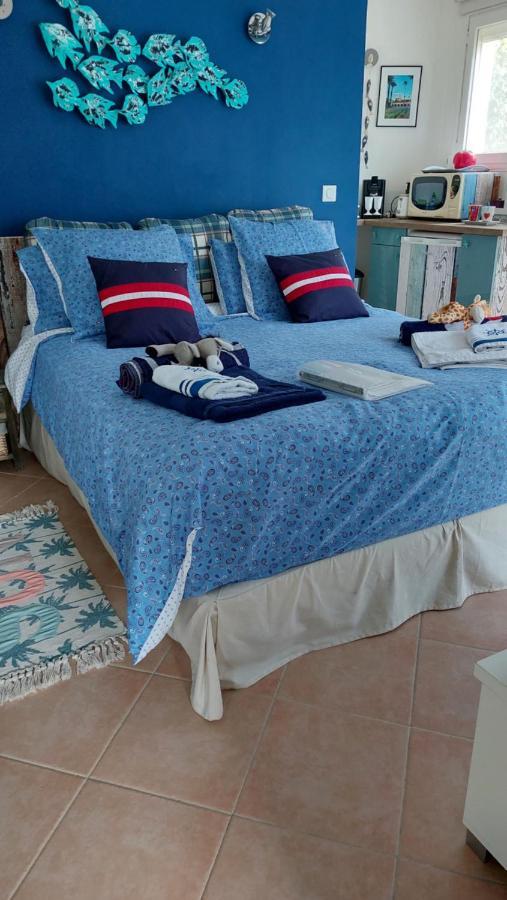 לינה וארוחת בוקר מאנדליה-לה-נאפול Dans Un Jardin Bb Et Jacuzzi מראה חיצוני תמונה