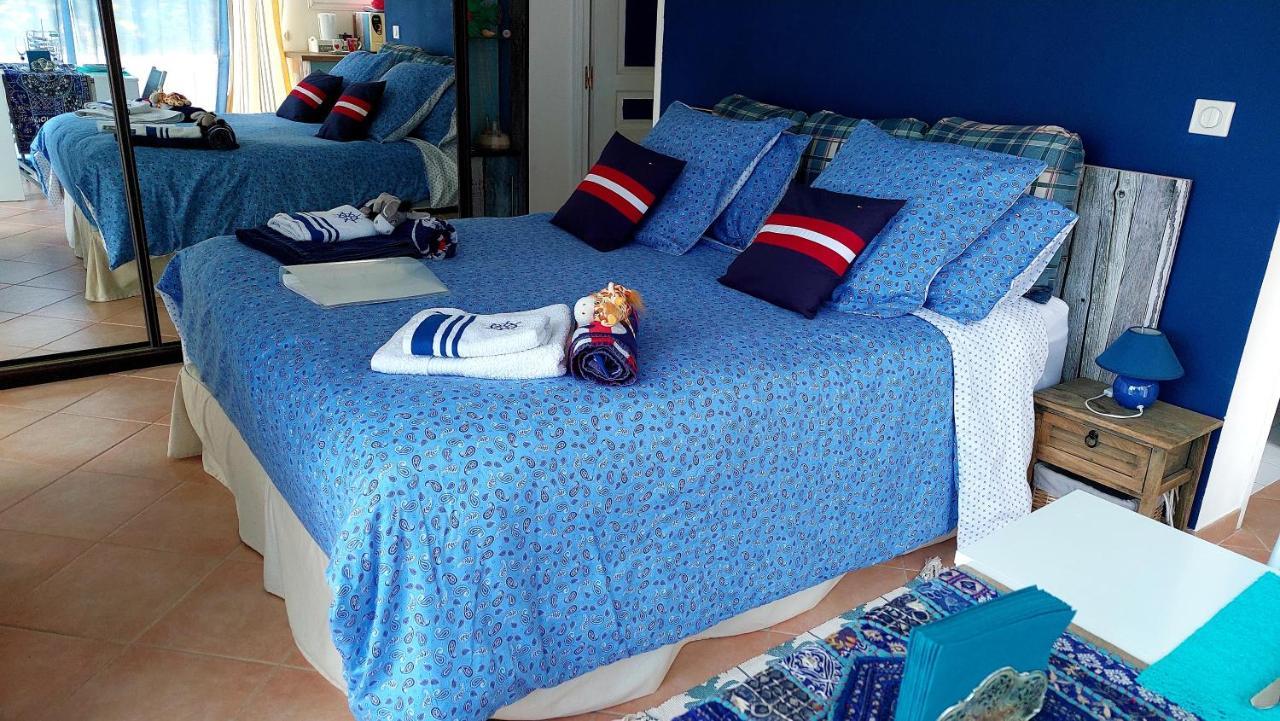 לינה וארוחת בוקר מאנדליה-לה-נאפול Dans Un Jardin Bb Et Jacuzzi מראה חיצוני תמונה